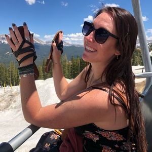 Meet your Posher, Kori